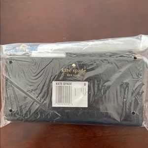 KATE SPADE GRD STREET LAYTON BLK WALLET WRISTLET